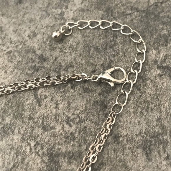 Layered Moon Necklace - Picture 4 of 8